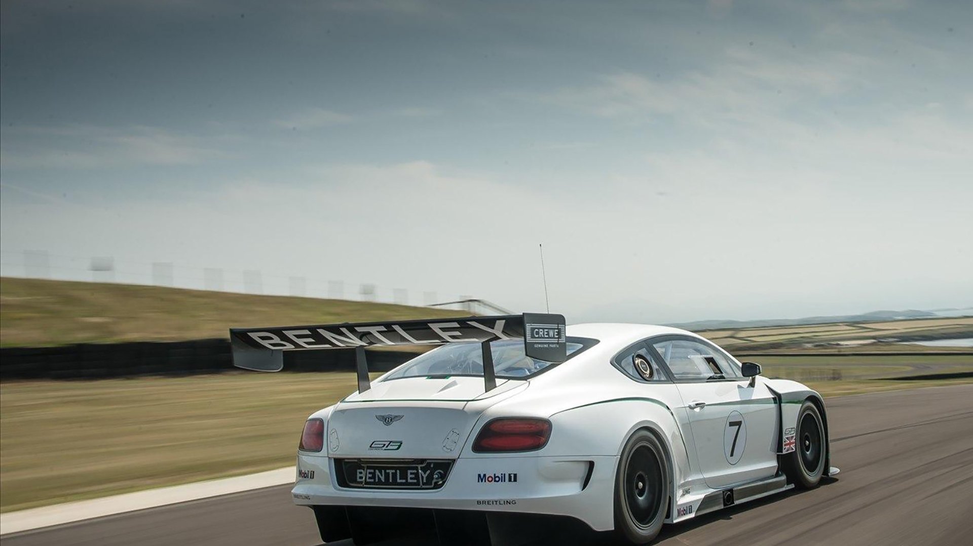 纽约无间道，切特用一记三分，在麦迪逊花园刻下唯一大场面先生之名