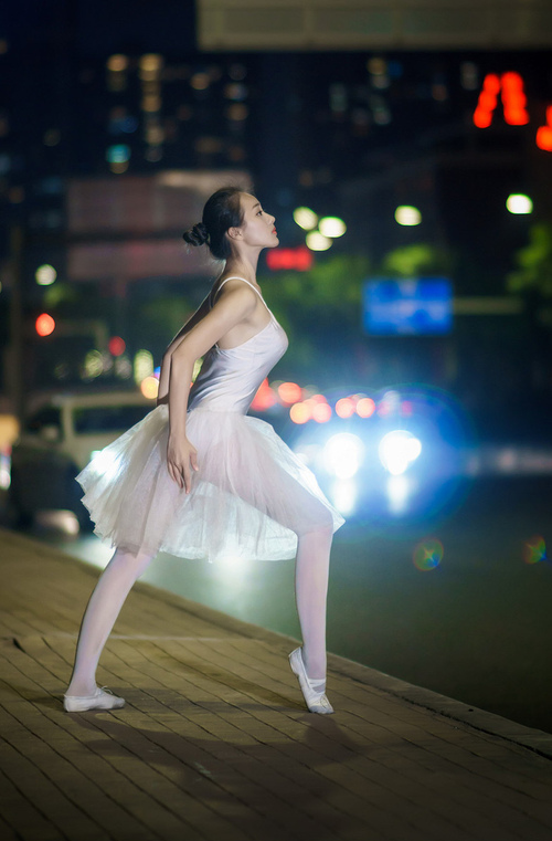 跨界节拍器，当姆巴佩用足球智慧解开NBA总决赛的密码